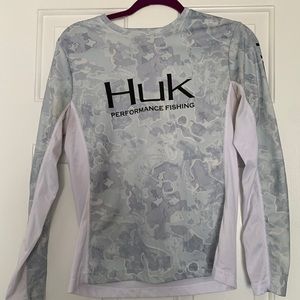 Huk fighting shirt
